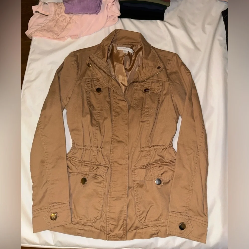 Jacket - Picture 1 of 3